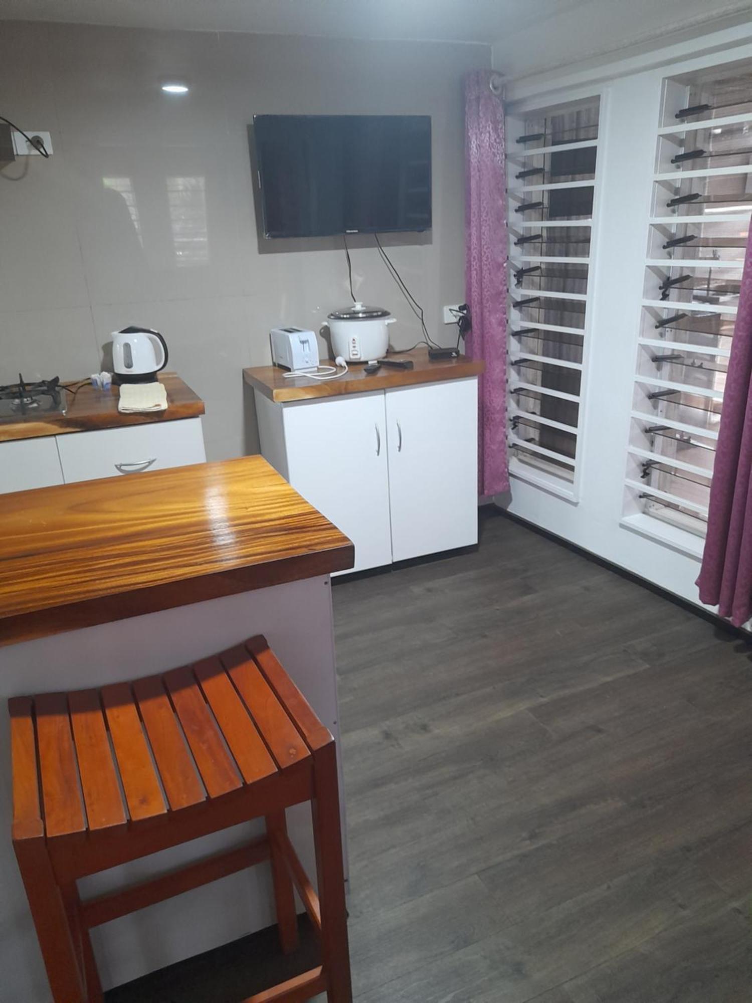 Bidesi Villa Apartments Suva Esterno foto