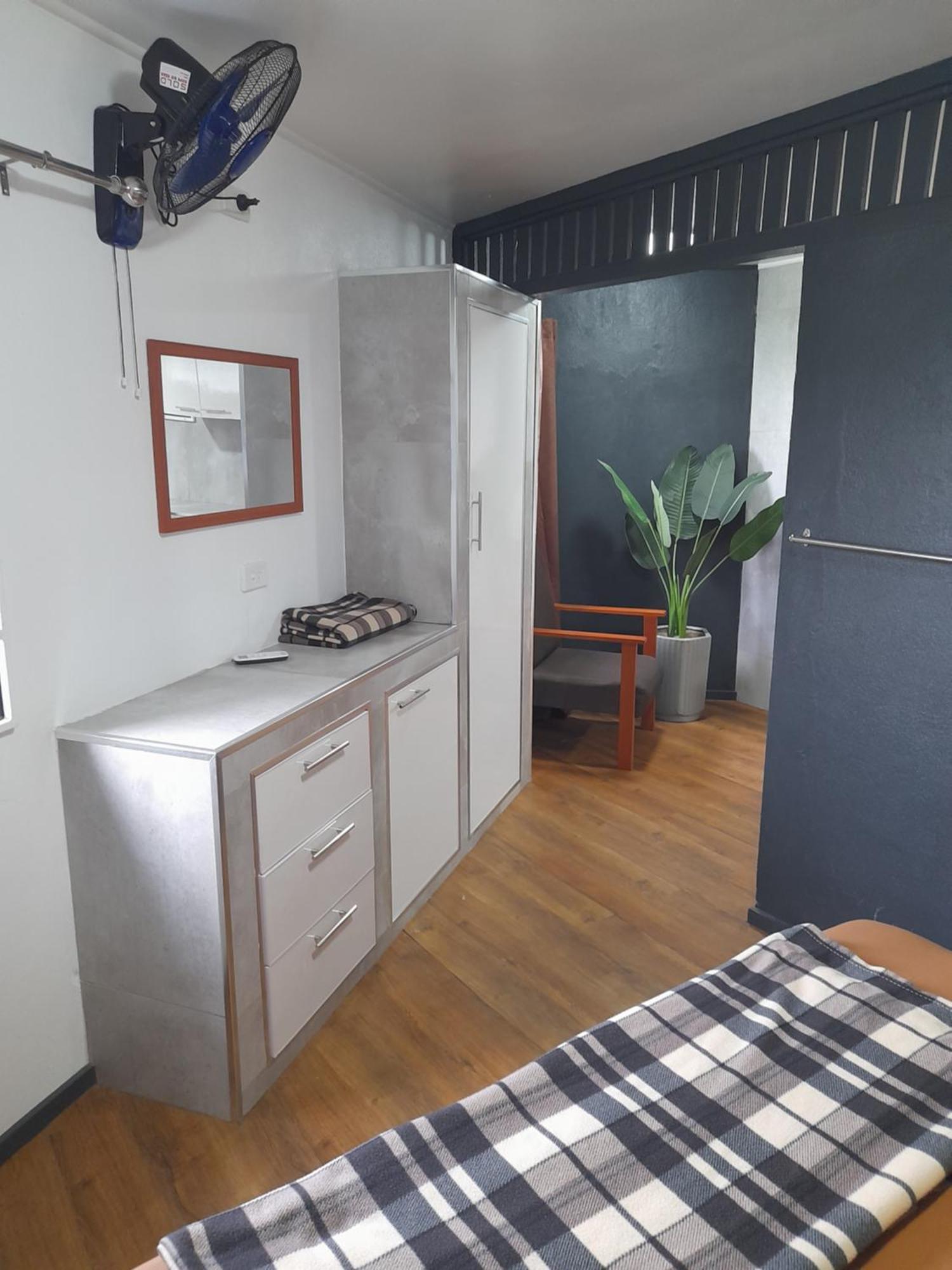 Bidesi Villa Apartments Suva Esterno foto